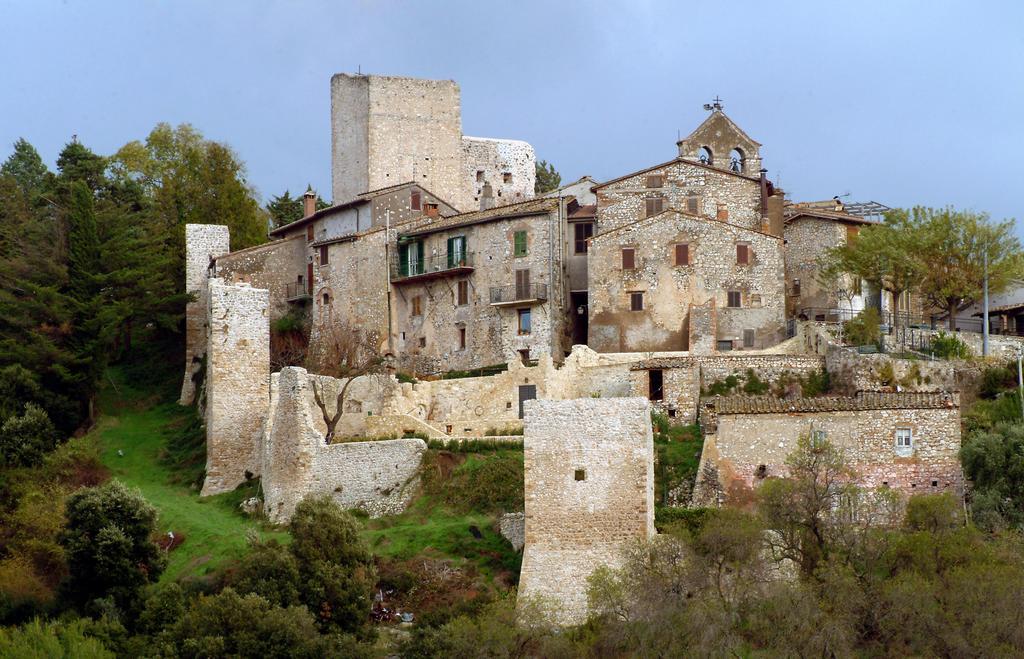 Tramonti E Valli Calvi dell' Umbria Экстерьер фото